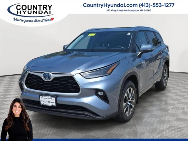2021 Toyota Highlander Hybrid XLE for sale in Northampton, MA
