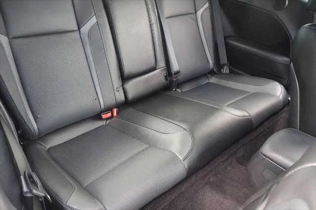 2018 Dodge Challenger SXT Plus