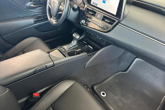 2025 Lexus ES 300h ES 300h