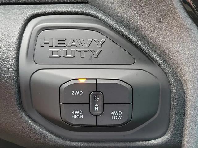 2026 Ram 2500 Black Express Crew Cab 4x4 64 Box