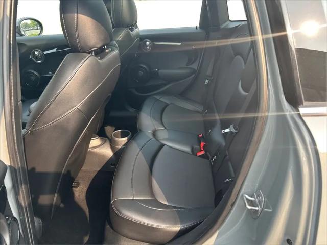 2016 MINI Hardtop Cooper S