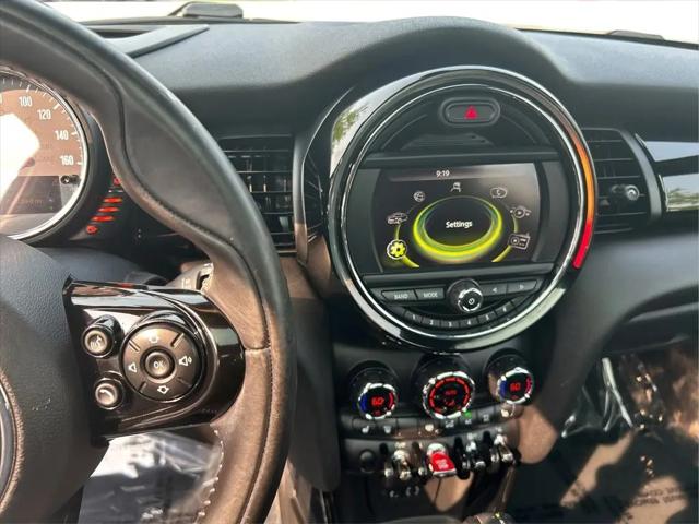 2016 MINI Hardtop Cooper S