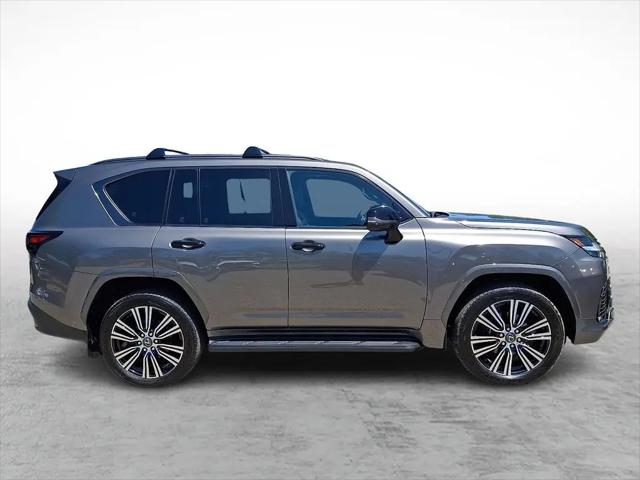 2025 Lexus LX Luxury