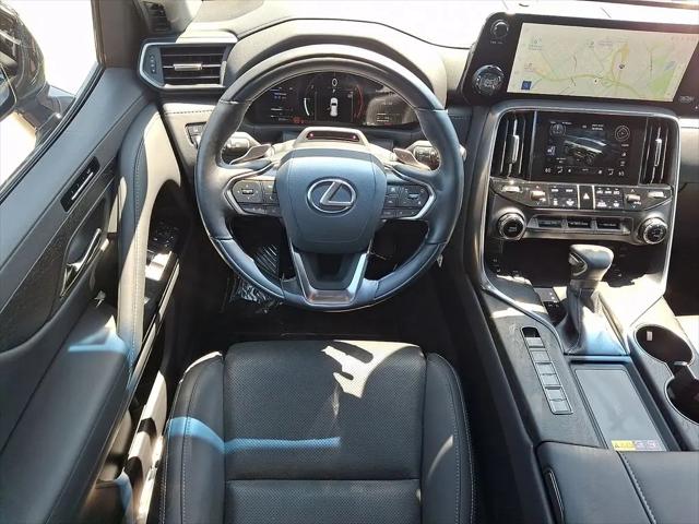 2025 Lexus LX Luxury