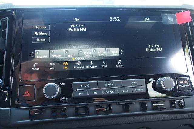 2026 Nissan Frontier Crew Cab SV 4x2