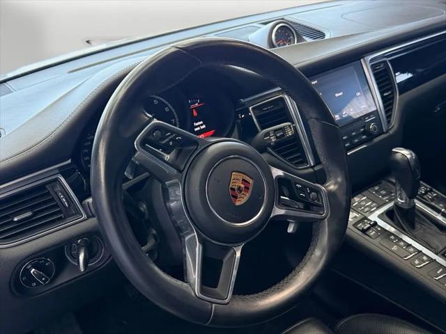 2018 Porsche Macan Turbo