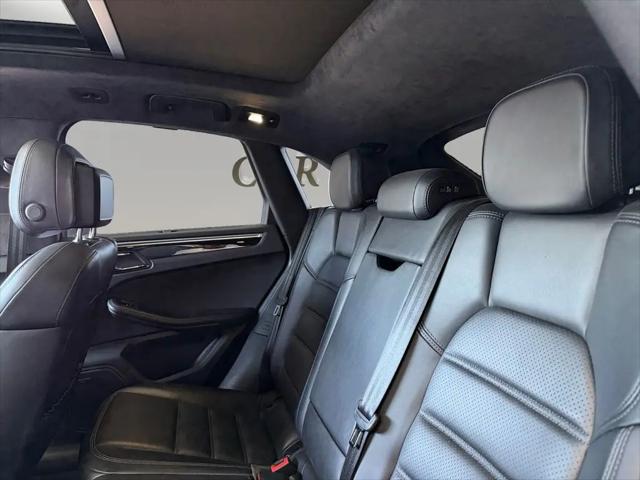 2018 Porsche Macan Turbo