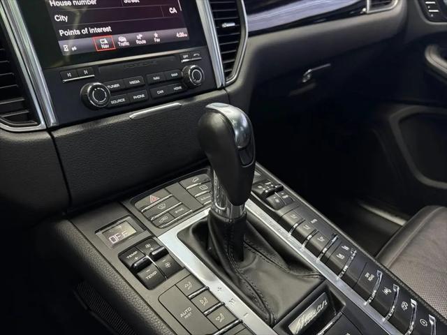2018 Porsche Macan Turbo
