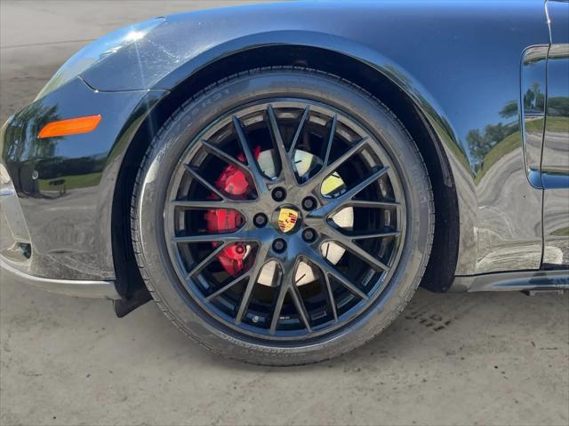 2018 Porsche Panamera 4S