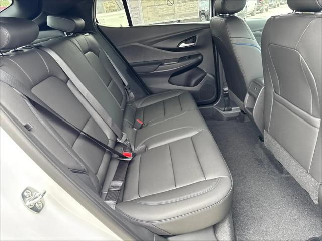 2026 Buick NV Sport Touring FWD