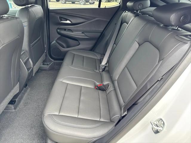 2026 Buick NV Sport Touring FWD