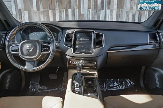 2018 Volvo XC90 T6 Momentum