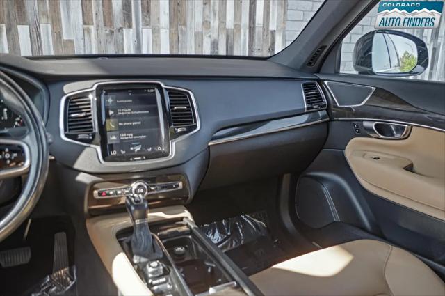 2018 Volvo XC90 T6 Momentum