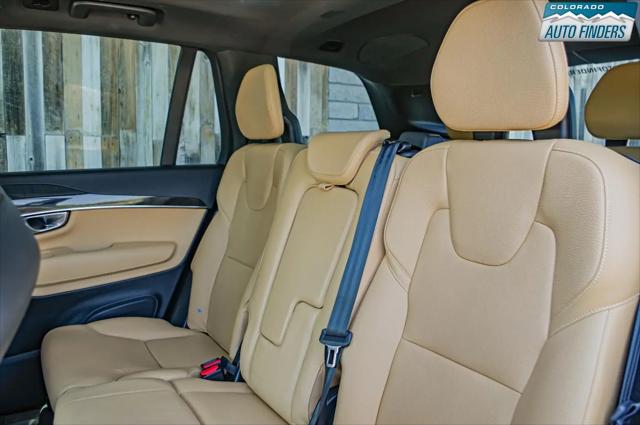 2018 Volvo XC90 T6 Momentum