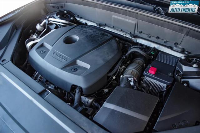 2018 Volvo XC90 T6 Momentum