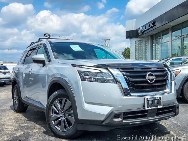 2022 Nissan Pathfinder SV 4WD for sale in Oak Lawn, IL