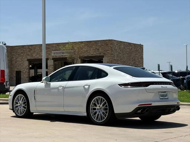 2021 Porsche Panamera Panamera