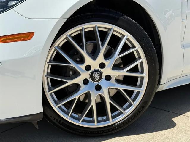 2021 Porsche Panamera Panamera