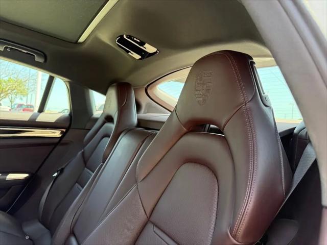 2021 Porsche Panamera Panamera