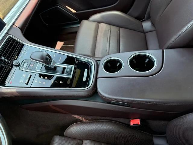 2021 Porsche Panamera Panamera