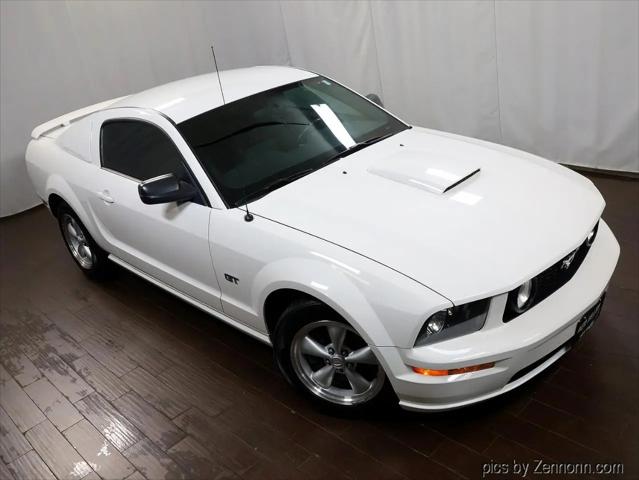 2007 Ford Mustang GT Deluxe