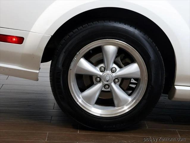 2007 Ford Mustang GT Deluxe