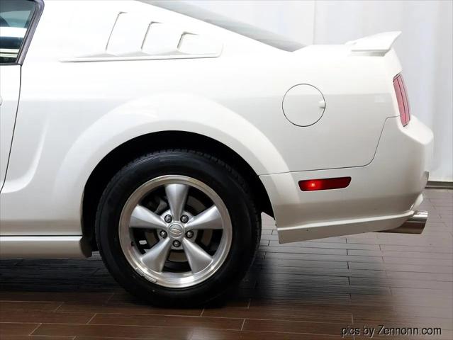2007 Ford Mustang GT Deluxe
