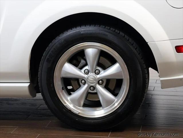 2007 Ford Mustang GT Deluxe