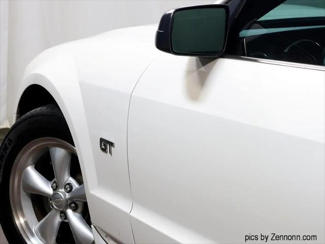 2007 Ford Mustang GT Deluxe