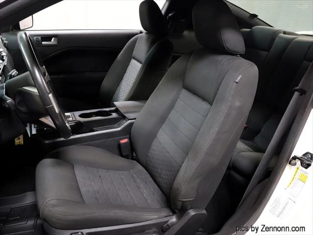 2007 Ford Mustang GT Deluxe