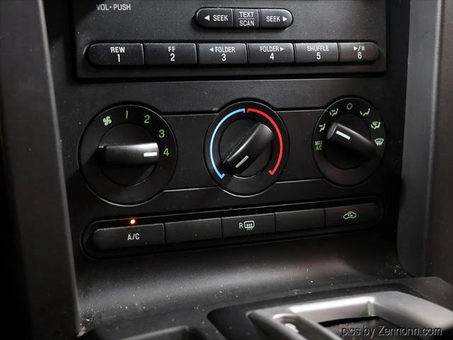 2007 Ford Mustang GT Deluxe