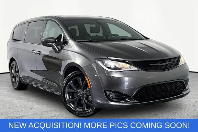 2020 Chrysler Pacifica Touring for sale in Olive Branch, MS