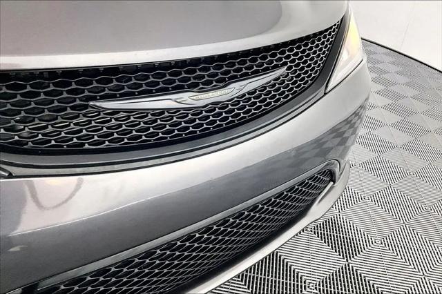 2020 Chrysler Pacifica Touring