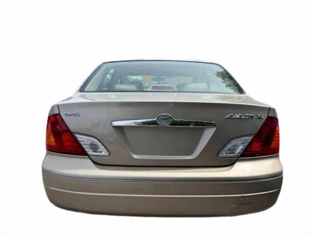 2000 Toyota Avalon XL