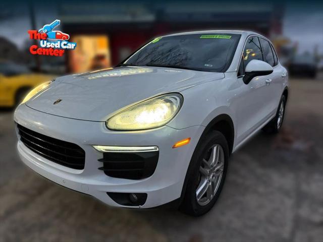 2016 Porsche Cayenne Base