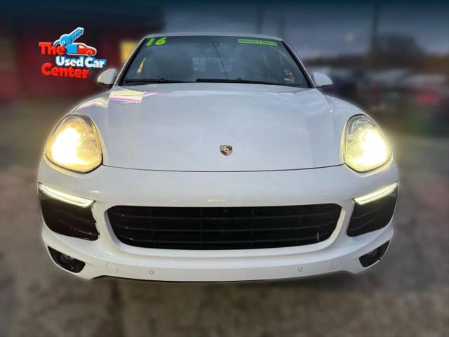 2016 Porsche Cayenne Base
