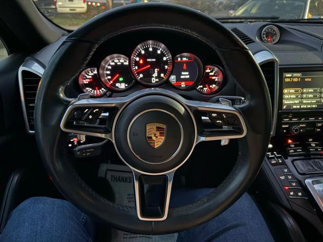 2016 Porsche Cayenne Base