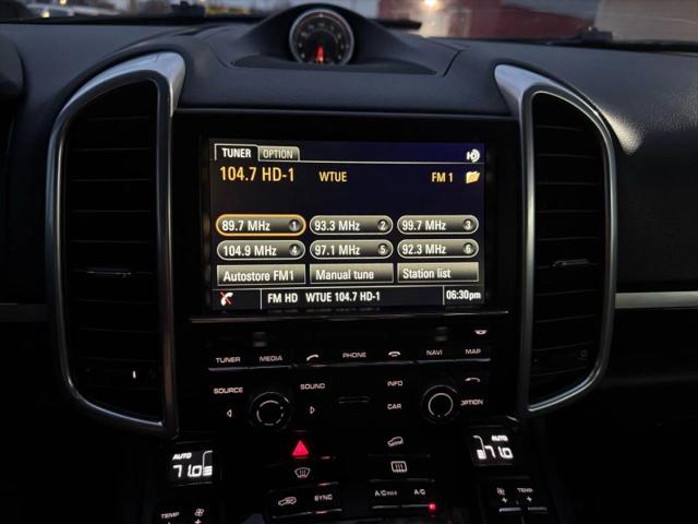 2016 Porsche Cayenne Base
