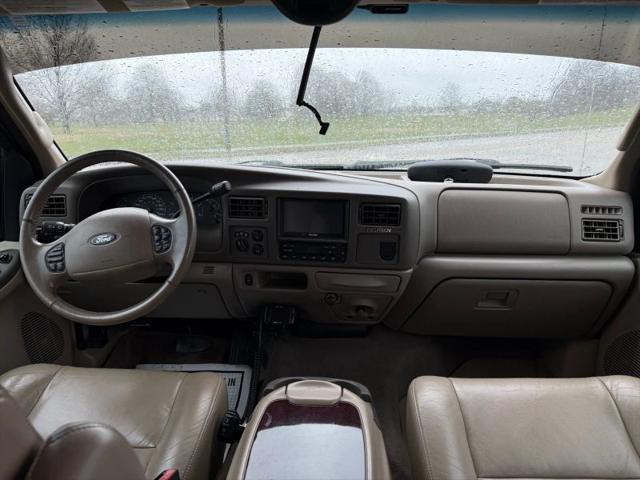 2004 Ford Excursion Limited