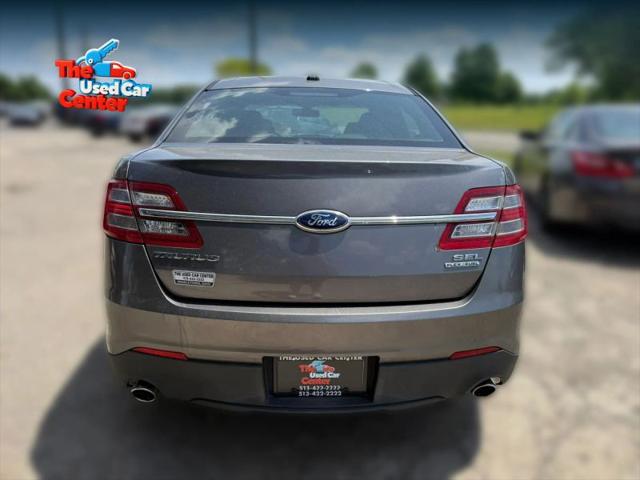 2013 Ford Taurus SEL