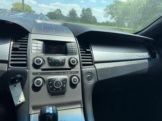 2013 Ford Taurus SEL