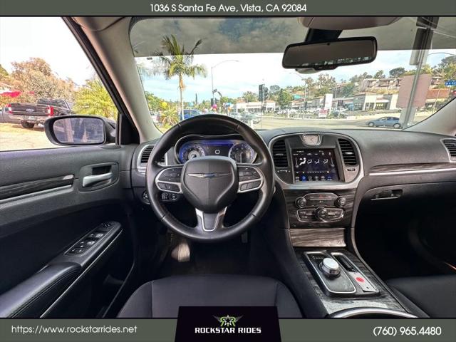 2021 Chrysler 300 Touring
