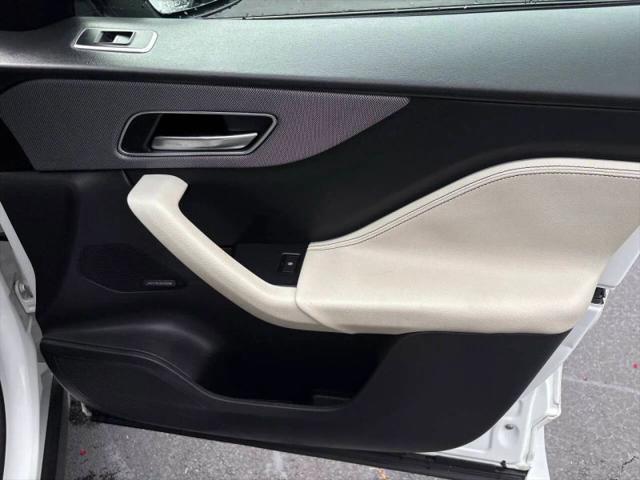2019 Jaguar F-PACE S