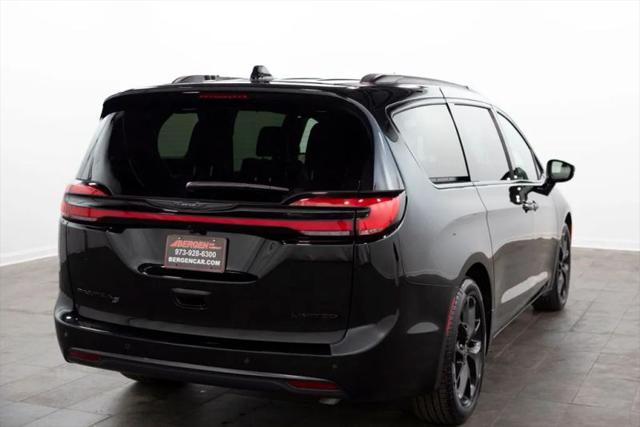 2026 Chrysler Pacifica Limited