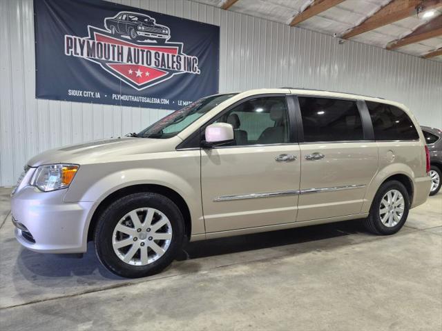 2015 Chrysler Town & Country Touring for sale in Sioux City, IA