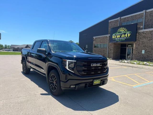 2023 GMC Sierra 1500 4WD Crew Cab Short Box Elevation with 3SB for sale in Fargo, ND