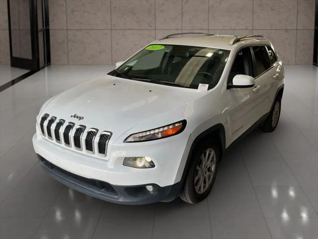 2017 Jeep Cherokee Latitude for sale in Clarksville, TN