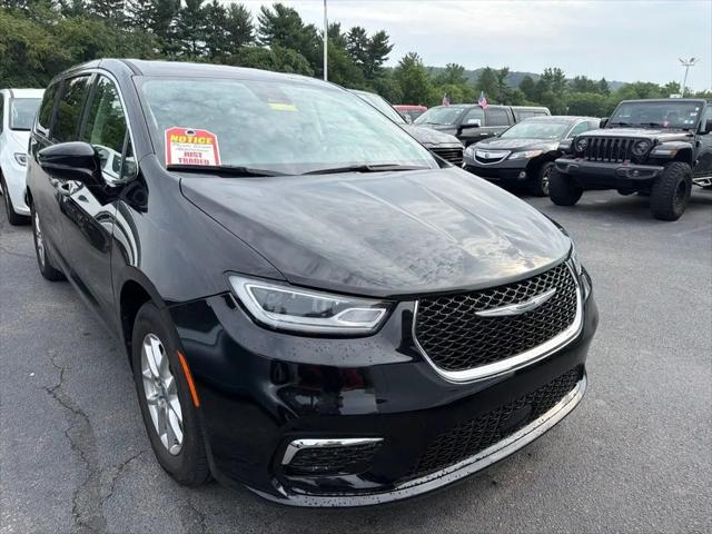 2024 Chrysler Pacifica Touring L for sale in Downingtown, PA
