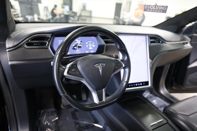 2017 Tesla Model X 75D