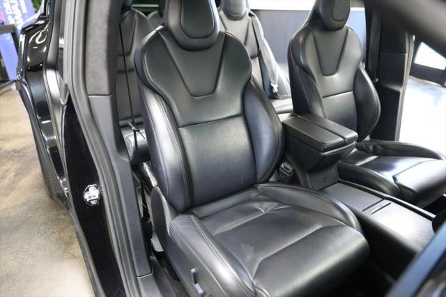 2017 Tesla Model X 75D